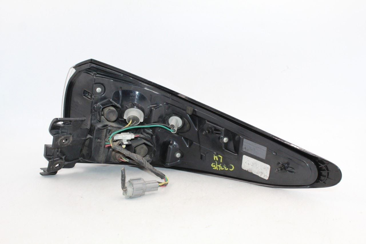 Left Driver Tail Light Quarter Mounted Fits 2016-2018 NISSAN MURANO OEM #46168 265555AA0B