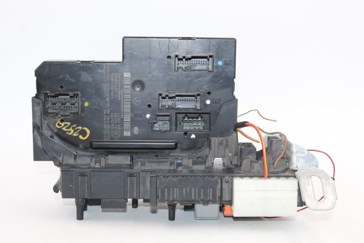 Chassis ECM 204 Type Lamp C250 Rear Fits 2010 MERCEDES C-CLASS OEM #46352 2049005101