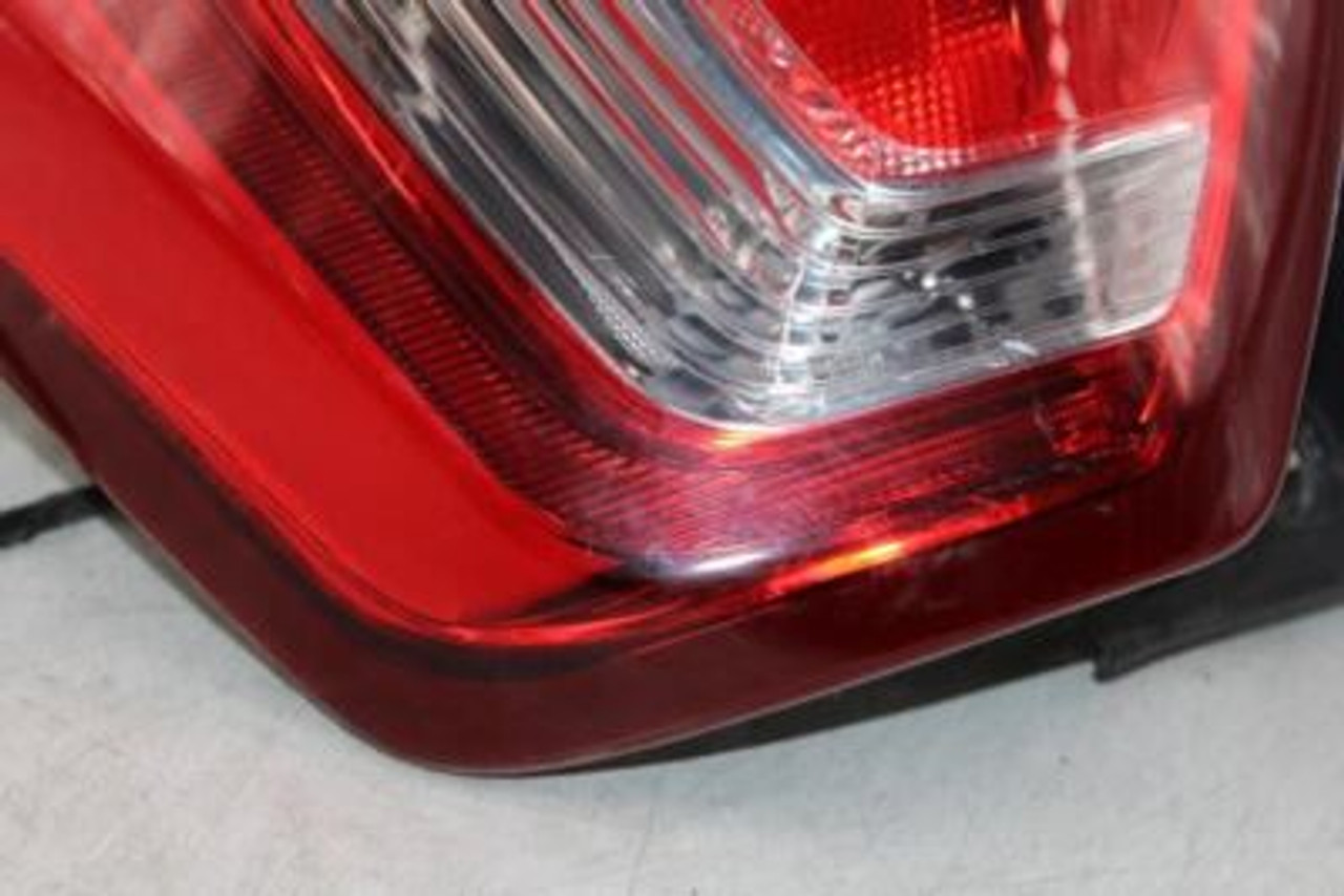 Left Driver Tail Light Clear Lens Fits 2016-2019 FORD EXPLORER OEM #28701 FB5Z13405A