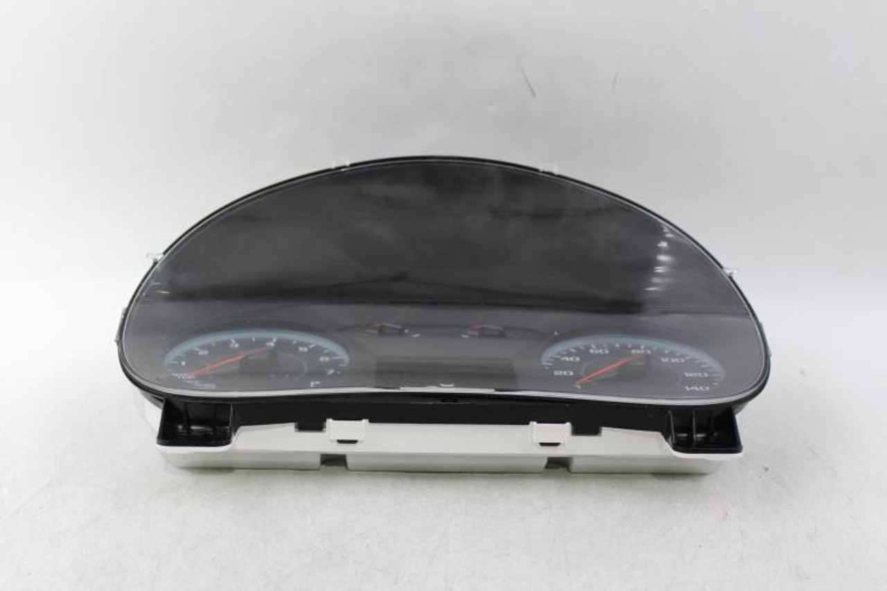 Speedometer 31K Miles MPH Fits 2019 CHEVROLET EQUINOX OEM #27353 84625643 high resolution2