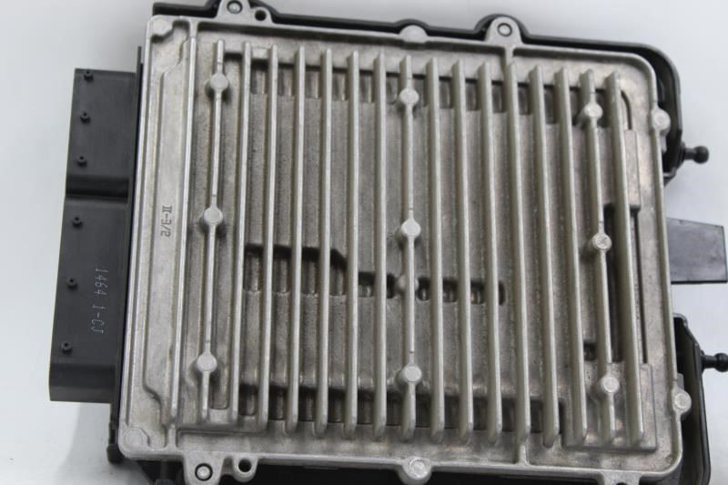 Engine ECM 204 Type C350 Coupe ID 2769005000 Fits 13-15 MERCEDES C-CLASS 27090 2769005000, A2129056601, A2761500276 high resolution2