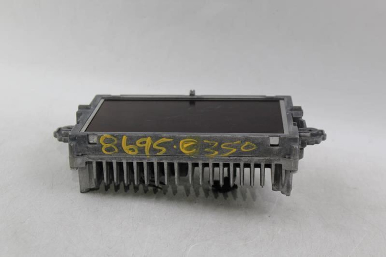 Info-GPS-TV Screen 212 Type Sedan E300 Front Fits 10-12 MERCEDES E-CLASS 26309 A2129010500 high resolution2