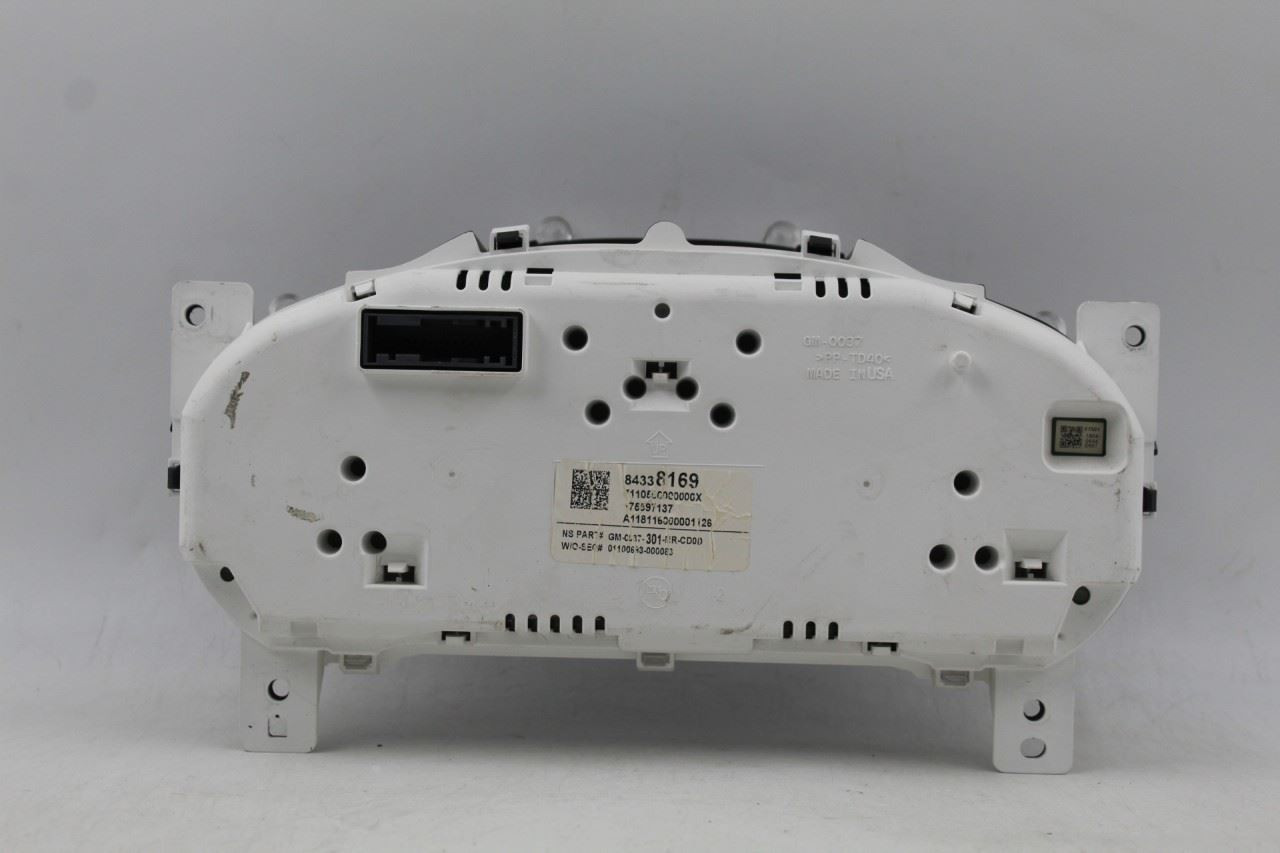 Speedometer 89K MPH And KPH Opt Umn Cluster 18-19 CHEVROLET COLORADO OEM #47074 84560527, 84560527, 84338169, 84257746