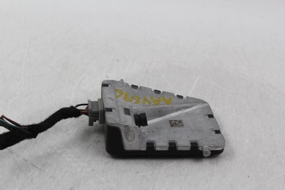 Camera/Projector Camera Front Windshield Mounted 2020 TOYOTA C-HR OEM #21124 8646C-F4050 high resolution2