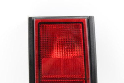 Right Passenger Tail Light SUV Quarter Panel Fits 2005-2009 HUMMER H2 OEM #18903 high resolution2