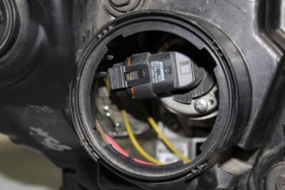 Left Driver Headlight Halogen Fits 2015-2017 HYUNDAI SONATA OEM #23939 92101C2000