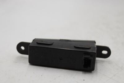 Info-GPS-TV Screen Display Opt Ueu Fits 2015-2019 CHEVROLET TAHOE OEM #23367 23370882