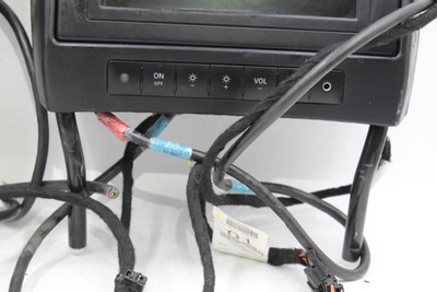 Info-GPS-TV Screen Display 164 Type Black Fits 2006-08 MERCEDES GL450 OEM #22123 2518700889 high resolution2