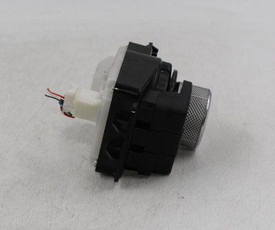 Audio Equipment Radio Control Multifunction 2015-2019 INFINITI Q50 OEM #19649 283952V73A high resolution2