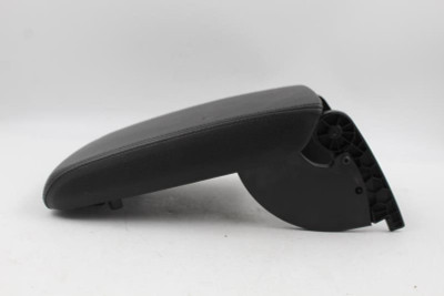 Black Console Front Floor Fits 2016-2019 VOLKSWAGEN PASSAT OEM #19563 high resolution2