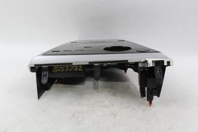 Temperature Control US Market 2016-2019 TOYOTA MIRAI OEM #16037 84010-62031 high resolution2