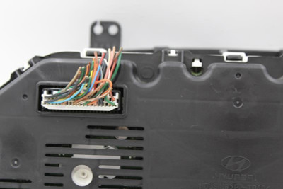 Speedometer Cluster 54K Miles US Market MPH 2016-2017 HYUNDAI TUCSON OEM #14244 94001-D3180 high resolution2