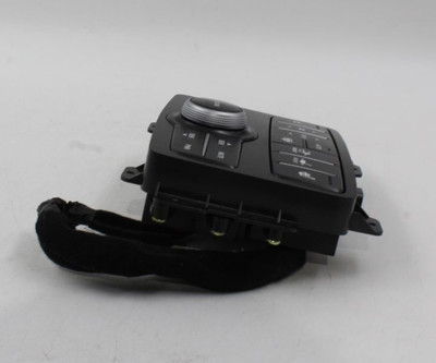 Audio Equipment Radio Control Rear Audio Only Fits 2011-2013 EQUUS OEM #17089 89910-3NAA0 high resolution2