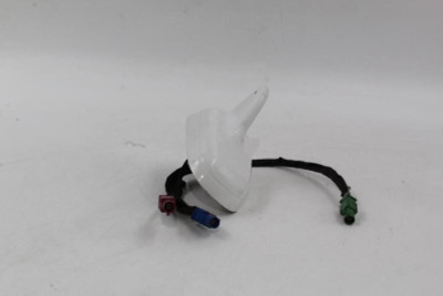 2009-2012 AUDI Q5 EXTERIOR ROOF TOP SHARK FIN SATELITE RADIO RECEIVER OEM #16823 8R0035503C high resolution2