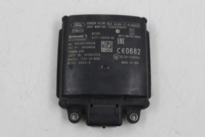 Camera/Projector Radar Unit Rear Blind Spot Monitor 2017-2019 LINCOLN MKC #14766 GJ7T-14D599-AC high resolution2