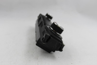 Temperature Control Special Edition Sedan Fits 2013-2015 HONDA CIVIC OEM #16447 79500TR6A013M1 high resolution2