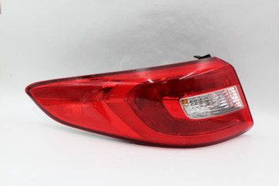 Left Driver Tail Light Quarter Panel Mounted 2015-2017 HYUNDAI SONATA OEM #16253 92401-C2000 high resolution2