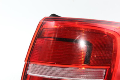 Right Passenger Tail Light Base Incandescent Bulb 2015-16 VOLKSWAGEN JETTA 15242 high resolution2