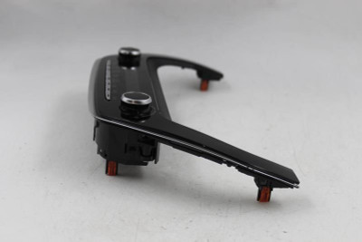 Temperature Control Hatchback Single Mode 2019 TOYOTA COROLLA OEM #15109 55900-12F20 high resolution2