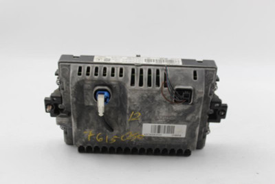 Info-GPS-TV Screen Display 172 Type SLK300 2012-2016 MERCEDES SLK OEM #10387 A2C30083500 high resolution2