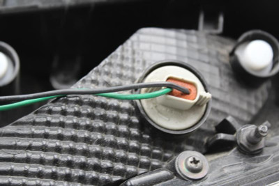 Driver Left Tail Light Model Incandescent Fits 14-19 SOUL 10491 high resolution2