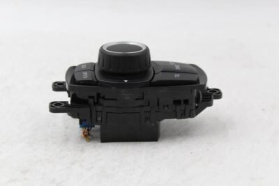 Audio Equipment Radio Control Console Mounted 2012-2018 BMW 320i OEM #9247 033623201