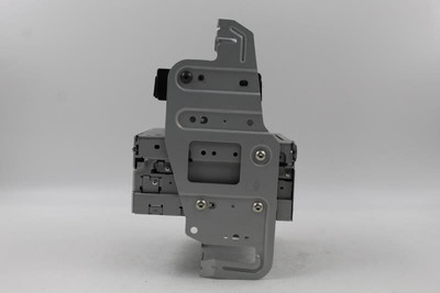 Audio Equipment Radio AM-FM-CD-Receiver Console 2015-2019 INFINITI Q50 OEM #9321 283304H84A high resolution2