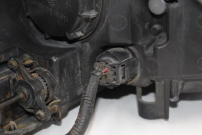 Left Driver Headlight Sedan Xenon HID Fits 09-11 HYUNDAI GENESIS OEM #8352
