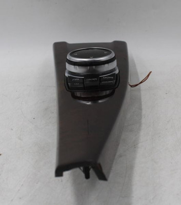 Audio Equipment Radio Control Console Mounted 2012-2018 BMW 320i OEM #8915 9332285-01 high resolution2