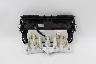 Temperature Control With AC Single Zone 2017 MAZDA 3 OEM #10195 BHR155260 high resolution2