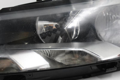 Left Driver Headlight Halogen 2012-2015 VOLKSWAGEN PASSAT OEM #6529 high resolution2