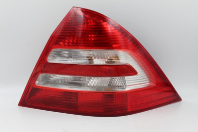 Right Passenger Tail Light 203 Type Sedan C350 05-07 MERCEDES C-CLASSOEM # 3750 high resolution2