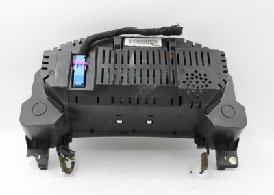 Speedometer Cluster MPH V8 2006 AUDI A8 OEM #7966 4E0920950 high resolution2