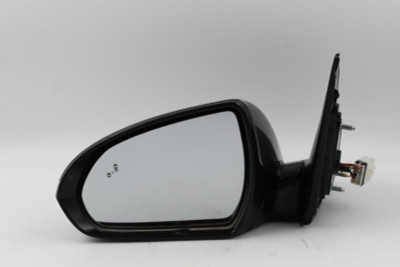 Left Gray Driver Side View Mirror Power Sedan 17-18 ELANTRA 3772 044782 high resolution2 Left Gray Driver Side View Mirror Power Sedan 17-18 ELANTRA 3772 044782 high resolution2
