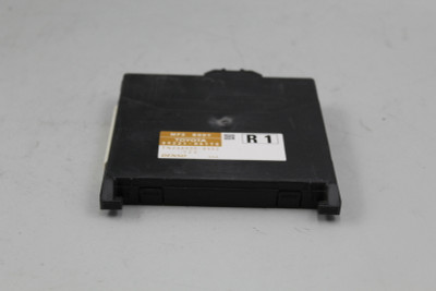 12 2012 TOYOTA CAMRY MULTIPLEX NETWORK BODY CONTROL MODULE OEM 89221-06170 high resolution2