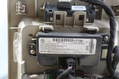 10 11 (2010-2011) CADILLAC SRX OVERHEAD ROOF DOME MAP LIGHT CONSOLE OEM high resolution2 10 11 (2010-2011) CADILLAC SRX OVERHEAD ROOF DOME MAP LIGHT CONSOLE OEM high resolution2