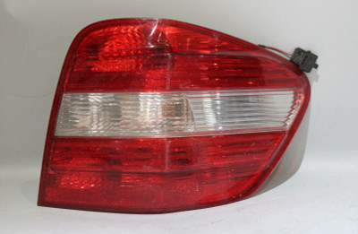06 07 08 MERCEDES ML500 ML350 ML550 RIGHT PASSENGER SIDE TAIL LIGHT LAMP OEM high resolution2 06 07 08 MERCEDES ML500 ML350 ML550 RIGHT PASSENGER SIDE TAIL LIGHT LAMP OEM high resolution2