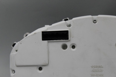 09 10 TOYOTA HIGHLANDER 187K INSTRUMENT CLUSTER GAUGE SPEEDOMETER VIN-K OEM 83800-0E240 high resolution2 09 10 TOYOTA HIGHLANDER 187K INSTRUMENT CLUSTER GAUGE SPEEDOMETER VIN-K OEM 83800-0E240 high resolution2