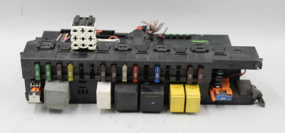 06 07 08 09 (2006-2009) MERCEDES C209 W209 W203 FUSE SAM RELAY BOX OEM 5DK008486-13 high resolution2