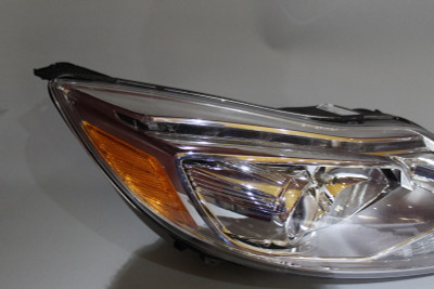 2012-2018 FORD FOCUS EV RIGHT PASSENGER SIDE XENON HID HEADLIGHT OEM CM58-13D154-AG high resolution2