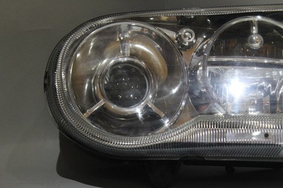 05 06 07 CHRYSLER 300 LEFT DRIVER SIDE HALOGEN HEADLIGHT OEM