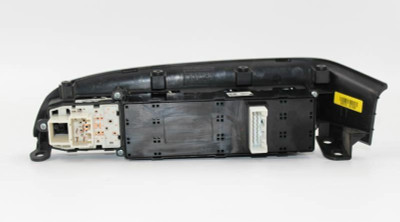 FORTE     2017 Front Door Switch 2353 93572-A7450 high resolution2