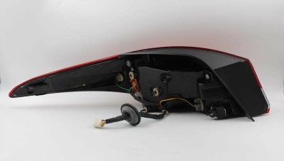 Right Passenger Tail Light Quarter Panel US Built 2016 HYUNDAI ELANTRA OEM #2650 high resolution2