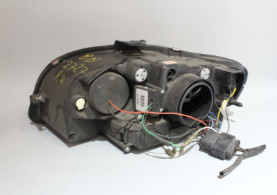 2005-2008 AUDI A4 S4 LEFT AND RIGHT DRIVER PASS SIDE XENON HID HEADLIGHT OEM high resolution2