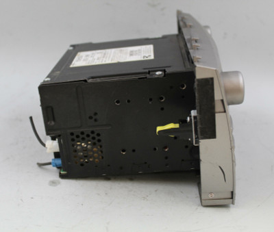 10 11 TOYOTA CAMRY AM/FM RADIO CD PLAYER RECEIVER 86120-06480 OEM high resolution2 10 11 TOYOTA CAMRY AM/FM RADIO CD PLAYER RECEIVER 86120-06480 OEM high resolution2