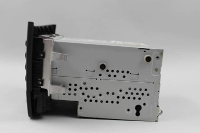 Audio Equipment Am Fm Radio Receiver 2013 MERCEDES C63 C-CLASS OEM #1670 A2049008911 high resolution2