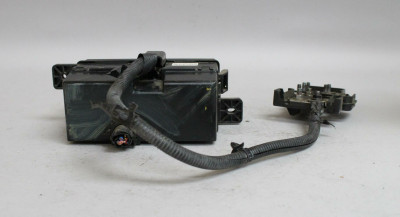 09 10 11 KIA BORREG FUSE BOX AND RELAY 91220-2J440 high resolution2