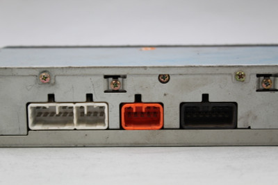 98 99 00 01 02 03 04 05 LEXUS GS300 GS430 AUDIO RADIO AMPLIFIER 86280-30372 OEM high resolution2