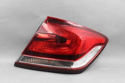 Passenger Tail Light Sedan Quarter Panel Mounted 2013-2015 HONDA CIVIC OEM 38877 33500TR0A51 high resolution2