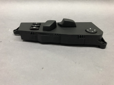 04 2005 06 2007 08 2009 10 M5 528i 525i 530i 550i LEFT SEAT CONTROL SWITCH OEM high resolution2